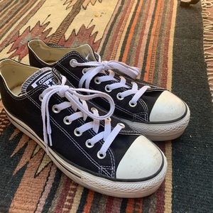 High platform converse!! Woman’s